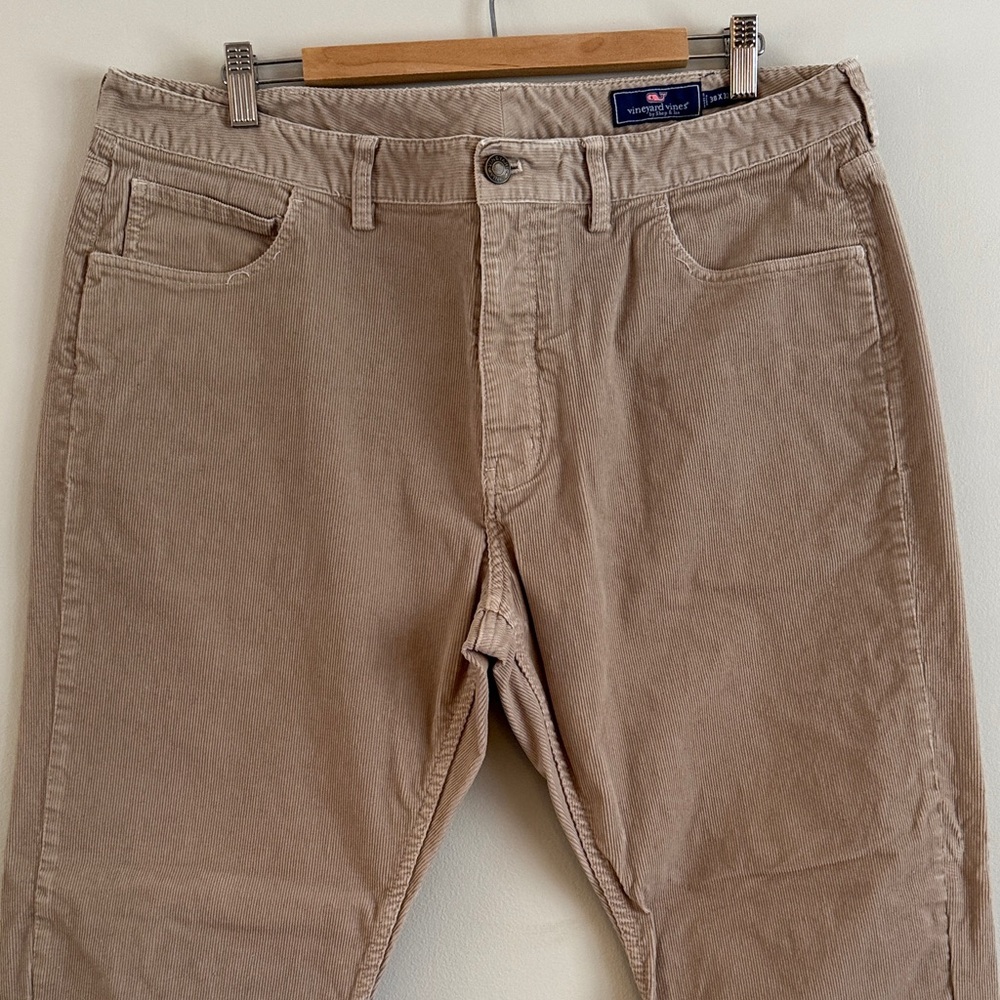 Vineyard Vines Men's Corduroy Pants in Tan